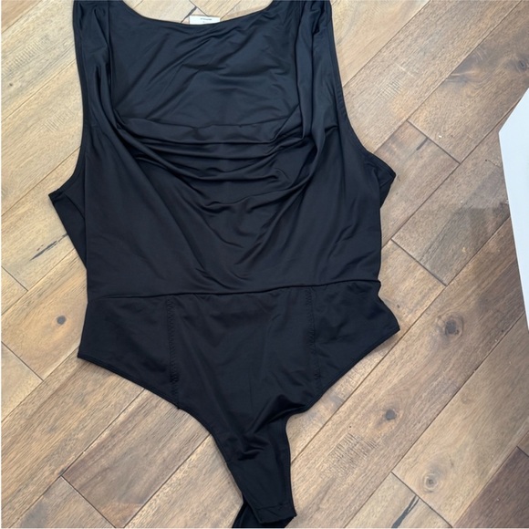 NWOT free people bodysuit size medium - Picture 1 of 2